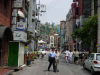 DSC01554 copy.JPG (122379 bytes)