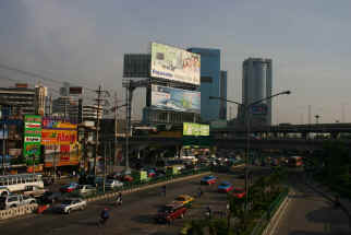 city.jpg (95549 bytes)