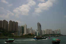 HKharbor.JPG (77728 bytes)